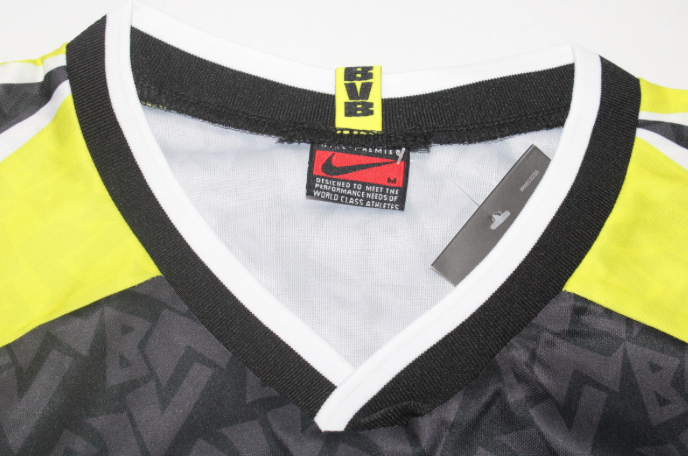 Retro Borussia Dortmund 95/96 Away