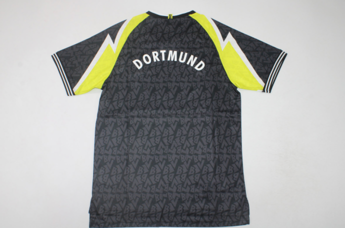 Retro Borussia Dortmund 95/96 Away